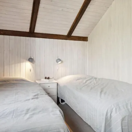 Vakantiehuis Irlin - 600m From The Sea In Ne Jutland By Interhome *