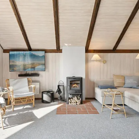 Irlin - 600m From The Sea In Ne Jutland By Interhome * Jerup